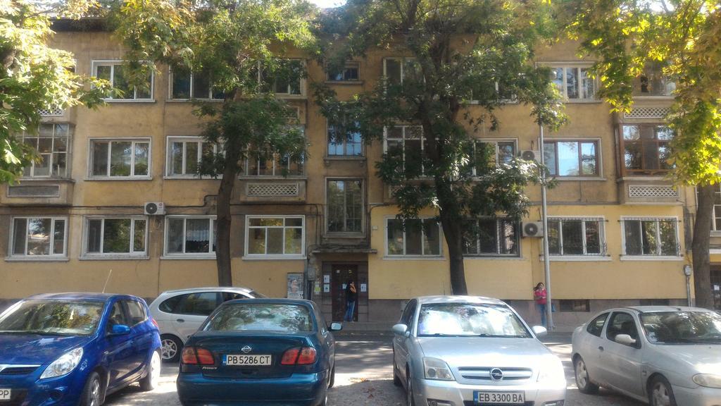 Mini Apartment Best Rest Plovdiv Bagian luar foto