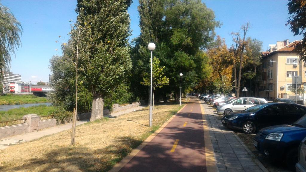Mini Apartment Best Rest Plovdiv Bagian luar foto