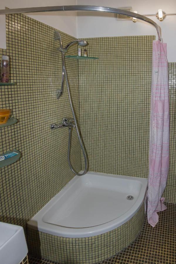 Mini Apartment Best Rest Plovdiv Bagian luar foto